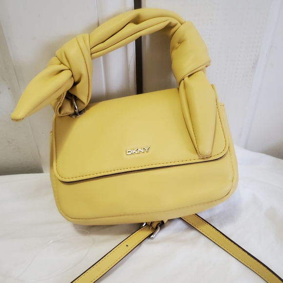 Dkny Sophie Shoulder Bag - Picture 3 of 7